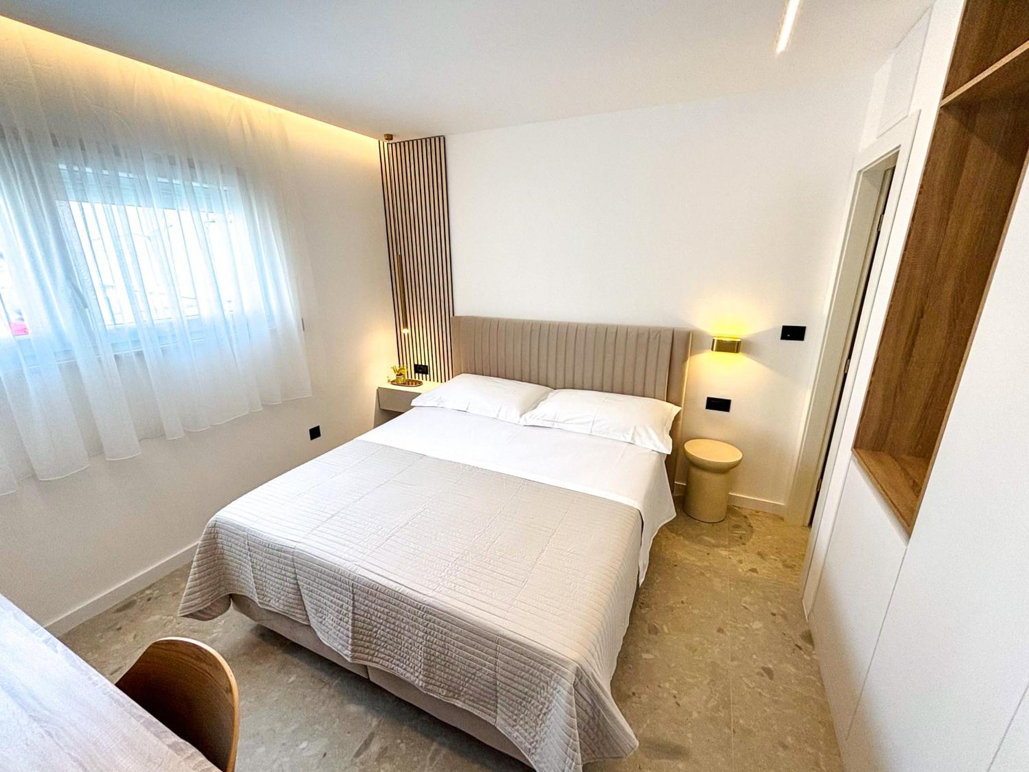 Marthinis Luxury Suites Сплит Экстерьер фото